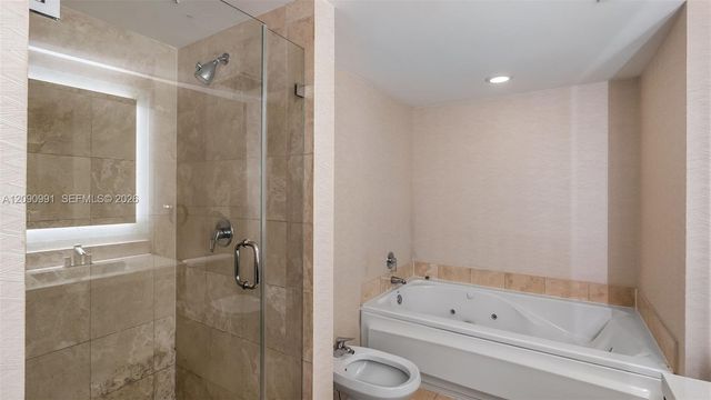 17375 Collins Avenue 2305, Sunny Isles Beach, FL 33160