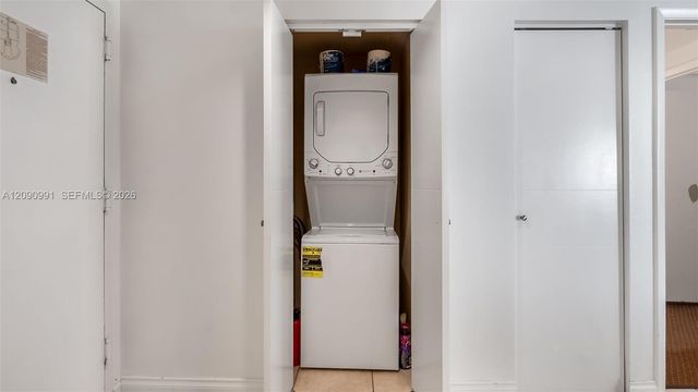 17375 Collins Avenue 2305, Sunny Isles Beach, FL 33160