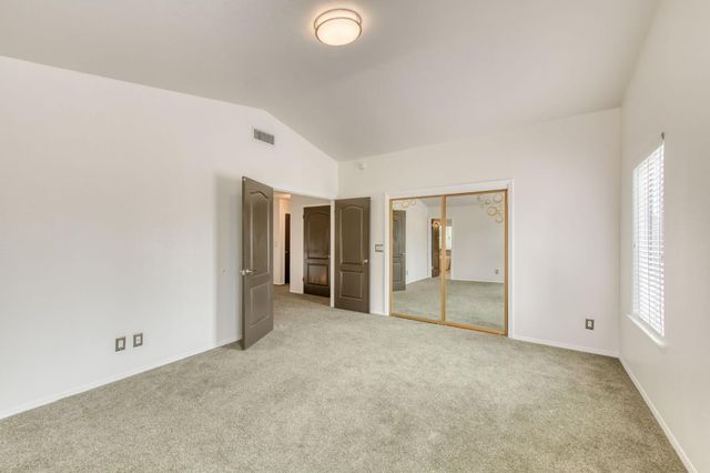 1917 E Serena Avenue, Fresno, CA 93720