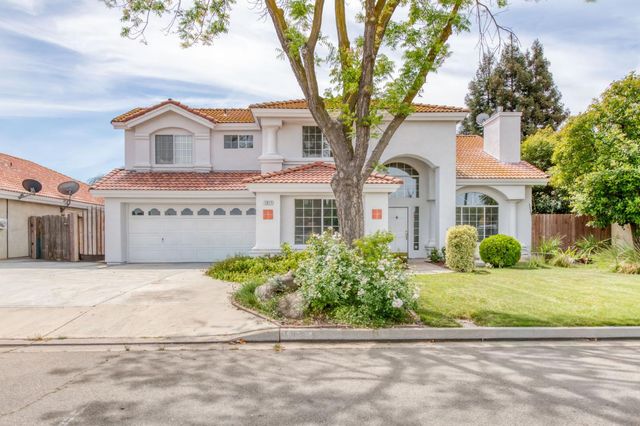 1917 E Serena Avenue, Fresno, CA 93720