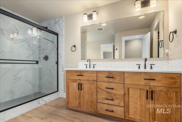 1216 N Kenora Ave., Star, ID 83669