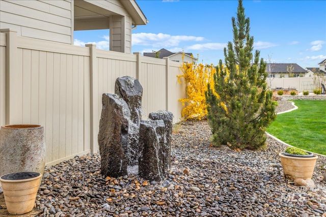 1216 N Kenora Ave., Star, ID 83669