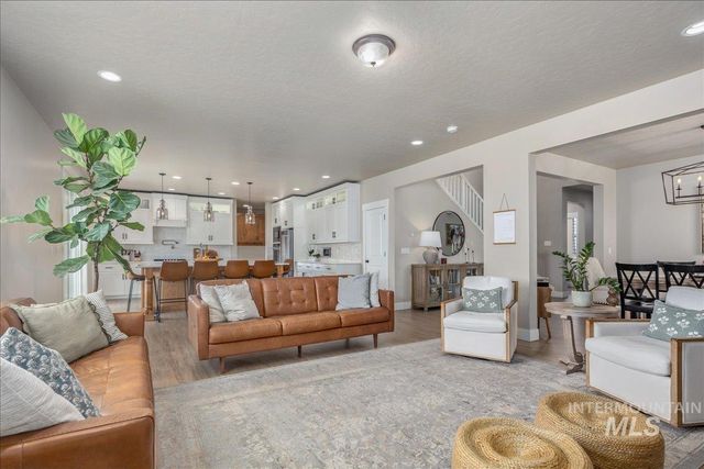 1216 N Kenora Ave., Star, ID 83669