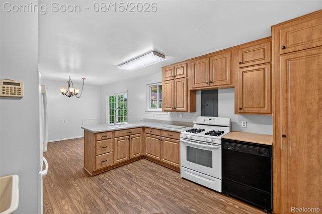 5036 Harrison Street, Wayne, MI 48184