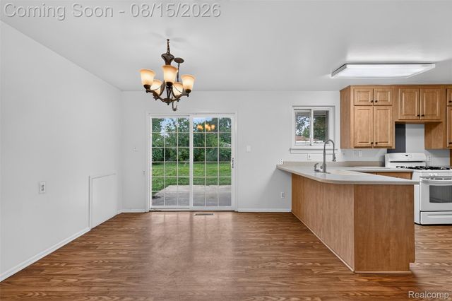 5036 Harrison Street, Wayne, MI 48184