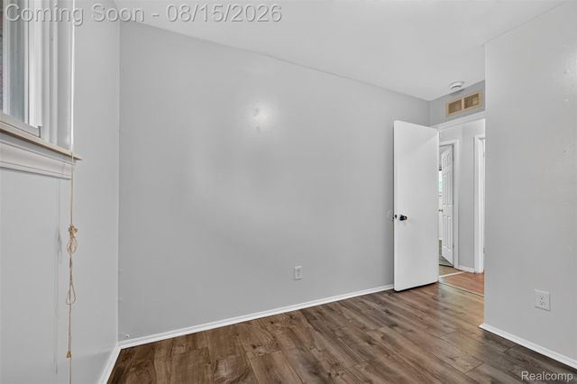 5036 Harrison Street, Wayne, MI 48184