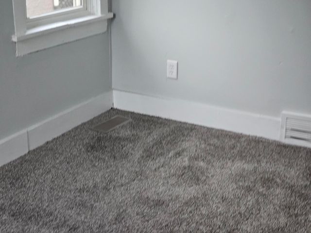 1722 S 9TH Street, Council Bluffs, IA 51501