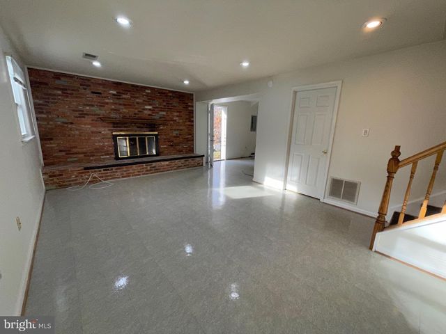 2652 FALMOUTH CT, Woodbridge, VA 22192