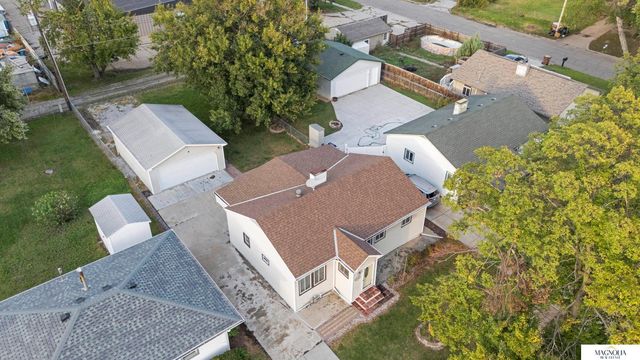 4624 Gladstone Street, Lincoln, NE 68504