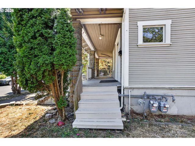 3929 Se 70TH Ave, Portland, OR 97206