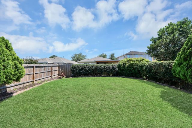 20510 Ginnydale Drive, Cypress, TX 77433