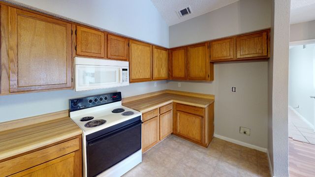 6108 Abrams Road 125, Dallas, TX 75231