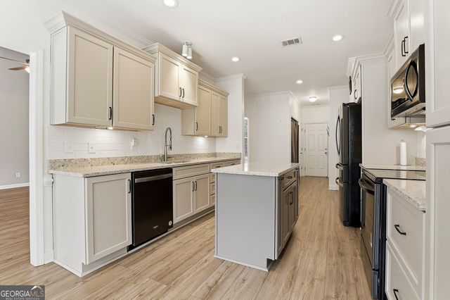 74 Fieldstone Farms Drive, Senoia, GA 30276