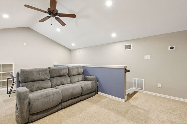 2209 Red Hawk Lane, Euless, TX 76039