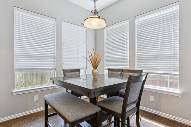 2209 Red Hawk Lane, Euless, TX 76039