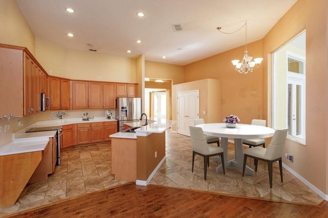 3712 CLYDEBANK COURT, Apopka, FL 32712