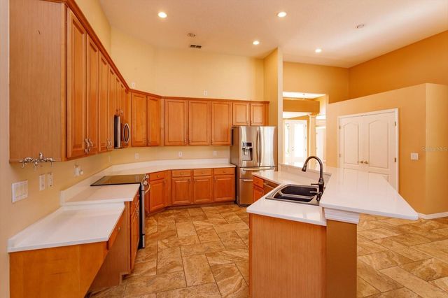 3712 CLYDEBANK COURT, Apopka, FL 32712