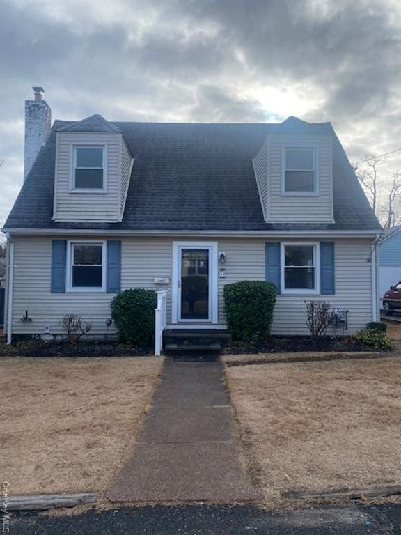 12 Bayview Avenue, Bayville, NY 11709