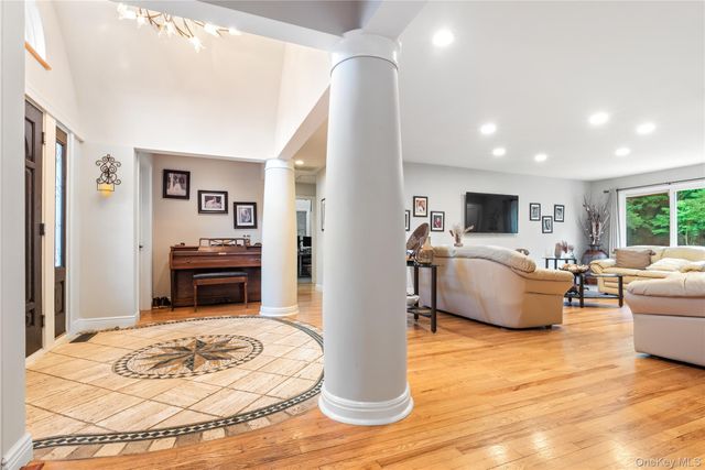 411 S Chelsea Road, White Plains, NY 10603