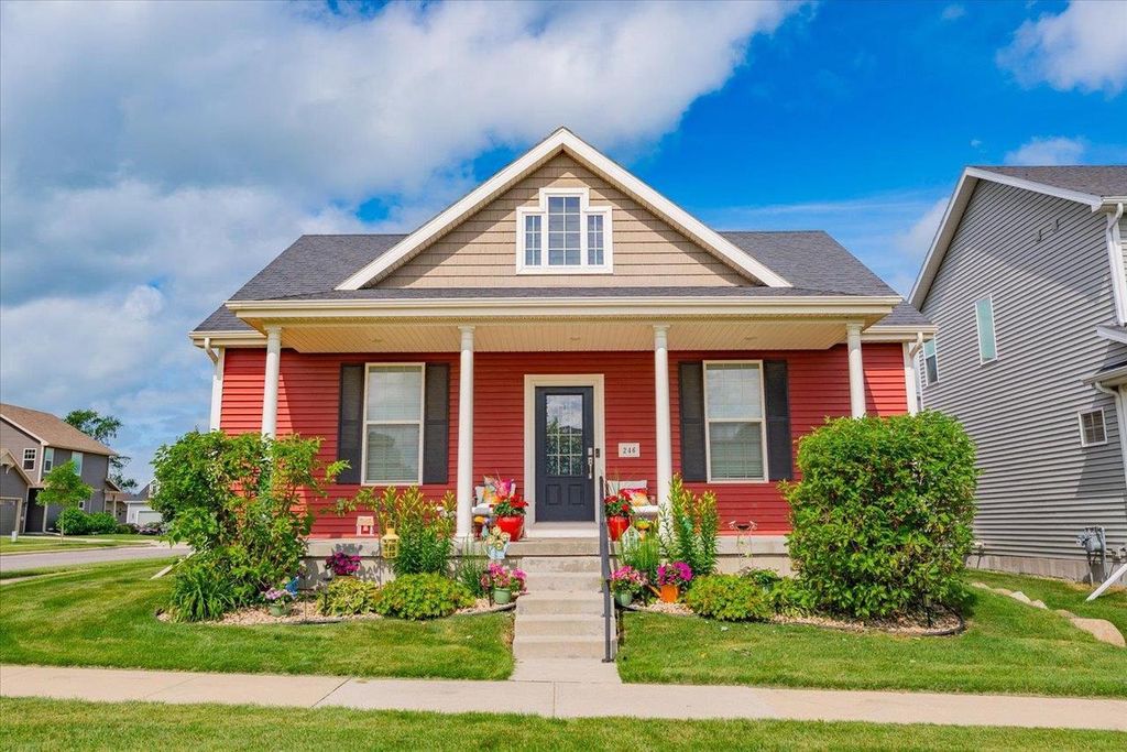 246 Blooming Leaf Way, Verona, WI 53593