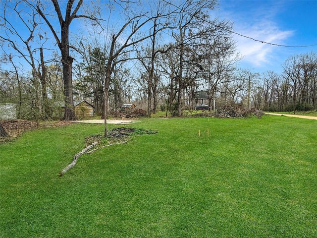 1231 Martinez Street, Coldspring, TX 77331