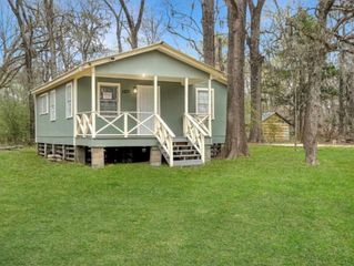 1231 Martinez Street, Coldspring, TX 77331