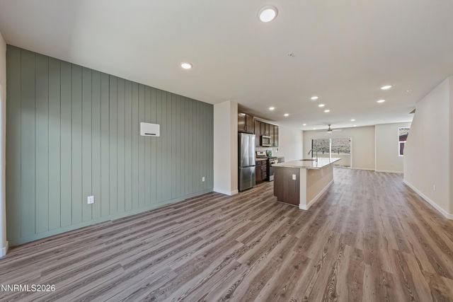 2460 Tecumseh Way, Sparks, NV 89436