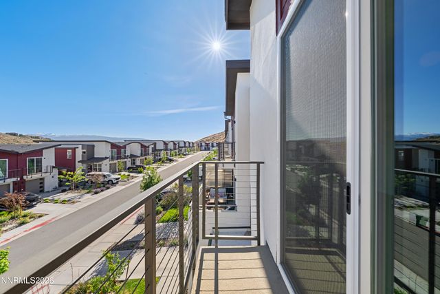 2460 Tecumseh Way, Sparks, NV 89436