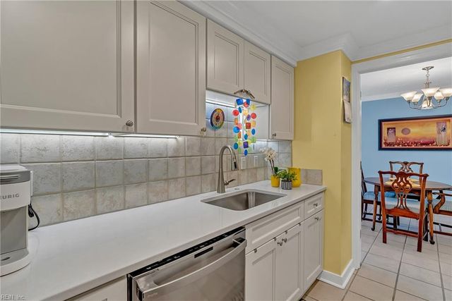 4004 Atlantic Ave Apt 309, Virginia Beach, VA 23451