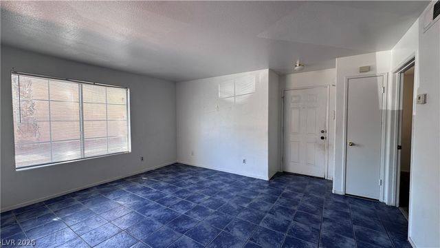 1830 North Pecos Road 130, Las Vegas, NV 89115