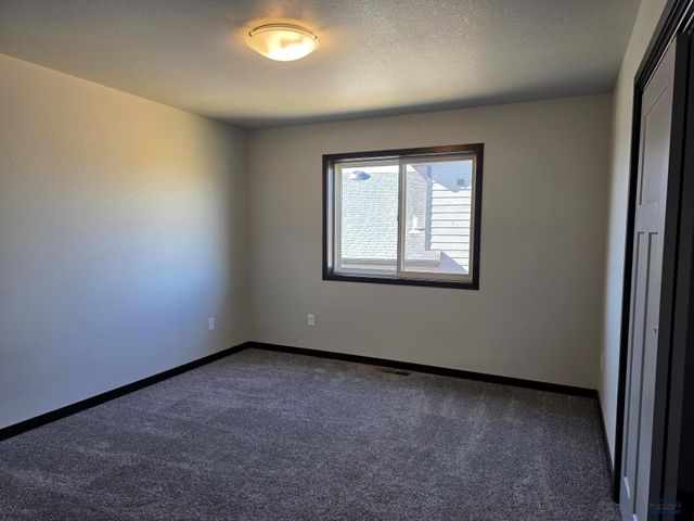 718 BRAELYNN LN, Rapid City, SD 57701