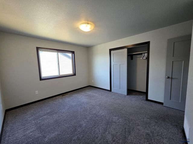 718 BRAELYNN LN, Rapid City, SD 57701