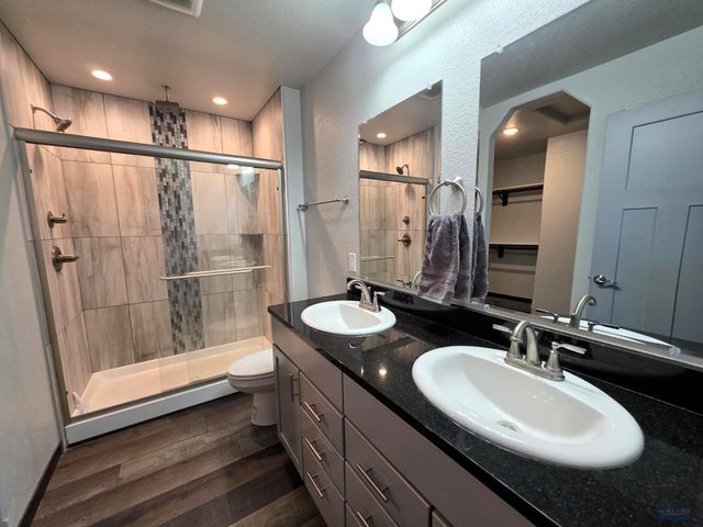 718 BRAELYNN LN, Rapid City, SD 57701