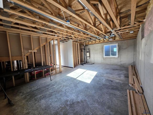 718 BRAELYNN LN, Rapid City, SD 57701