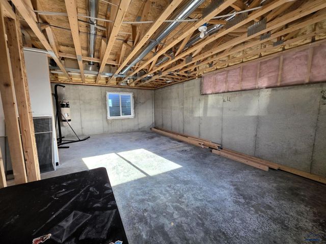 718 BRAELYNN LN, Rapid City, SD 57701