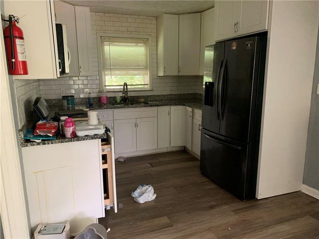 1402 Shadowbrook Drive, Marietta, GA 30062