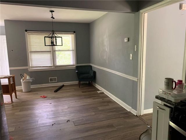 1402 Shadowbrook Drive, Marietta, GA 30062