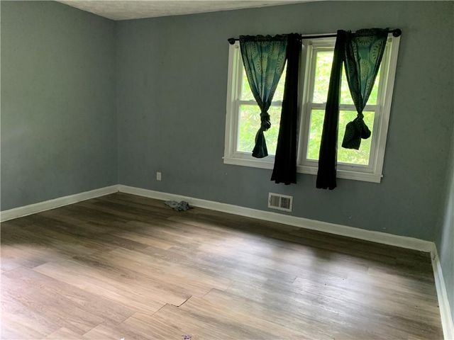 1402 Shadowbrook Drive, Marietta, GA 30062