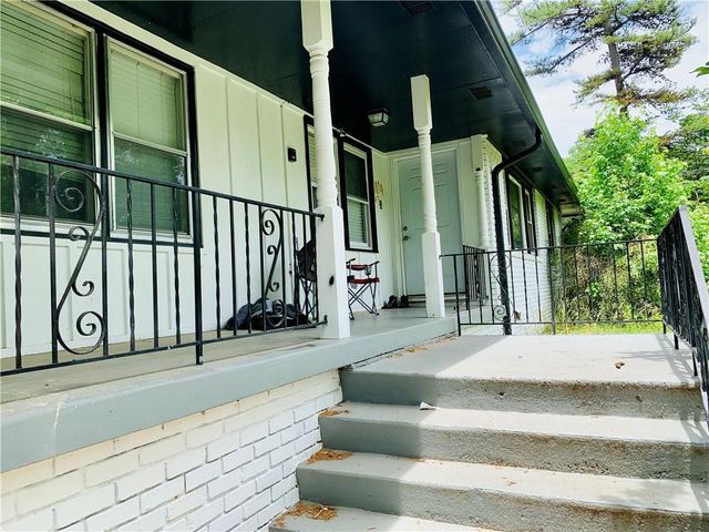 1402 Shadowbrook Drive, Marietta, GA 30062