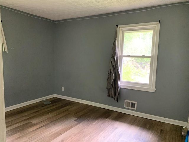 1402 Shadowbrook Drive, Marietta, GA 30062