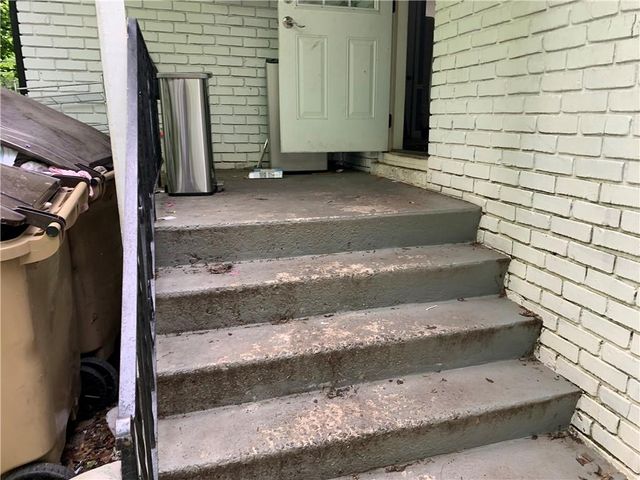 1402 Shadowbrook Drive, Marietta, GA 30062