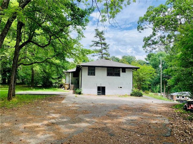 1402 Shadowbrook Drive, Marietta, GA 30062