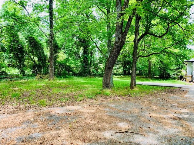1402 Shadowbrook Drive, Marietta, GA 30062