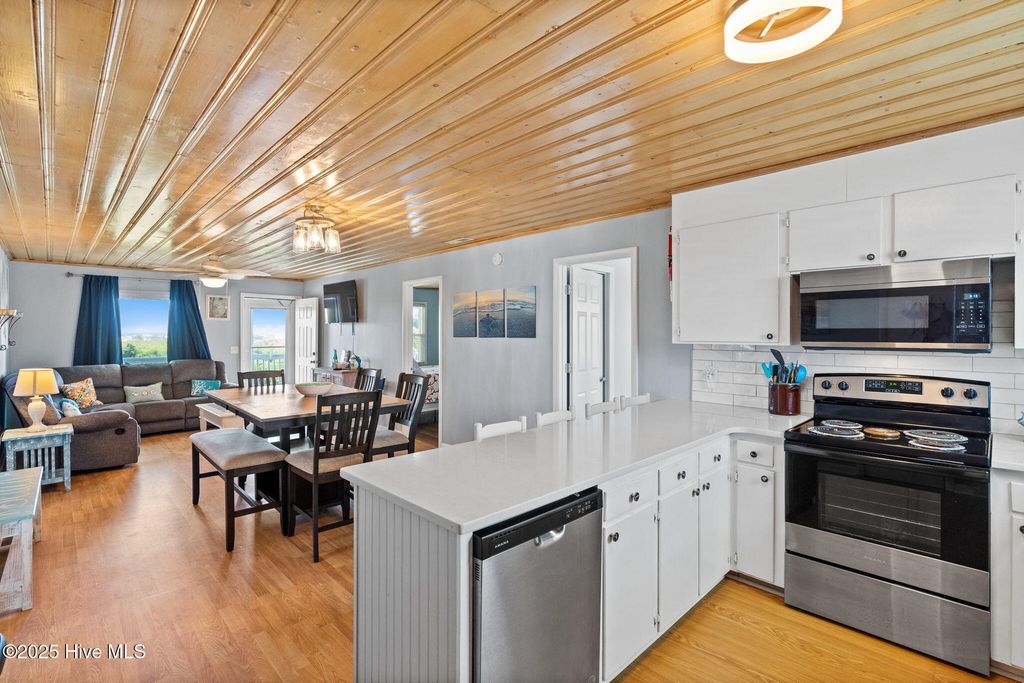 Image 7 of property listing at 203 W Main Street, Sunset Beach, NC 28468