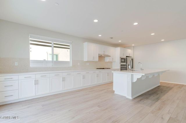 2107 Helconia Court, Palmdale, CA 93551