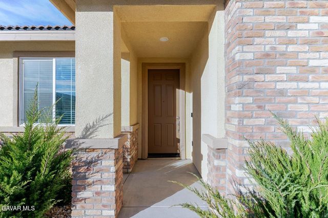 2107 Helconia Court, Palmdale, CA 93551