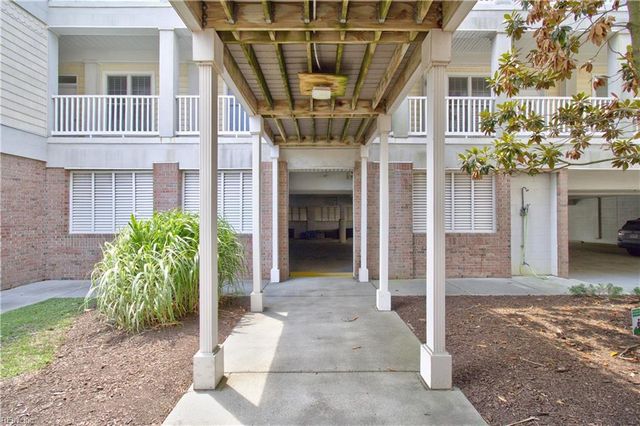 2992 Shore Dr Unit 303, Virginia Beach, VA 23451