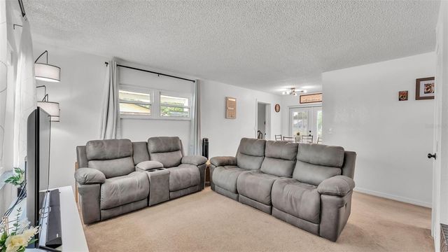 815 EVERETT STREET, Lake Alfred, FL 33850