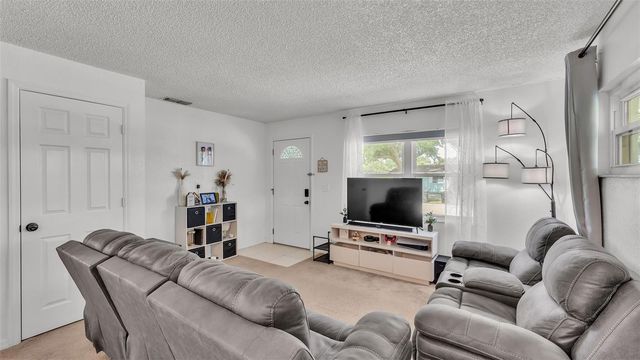 815 EVERETT STREET, Lake Alfred, FL 33850