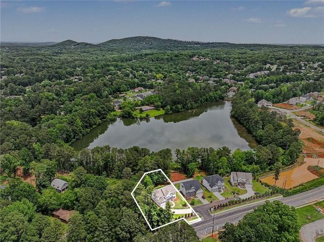 1997 Shallowford Road, Marietta, GA 30066